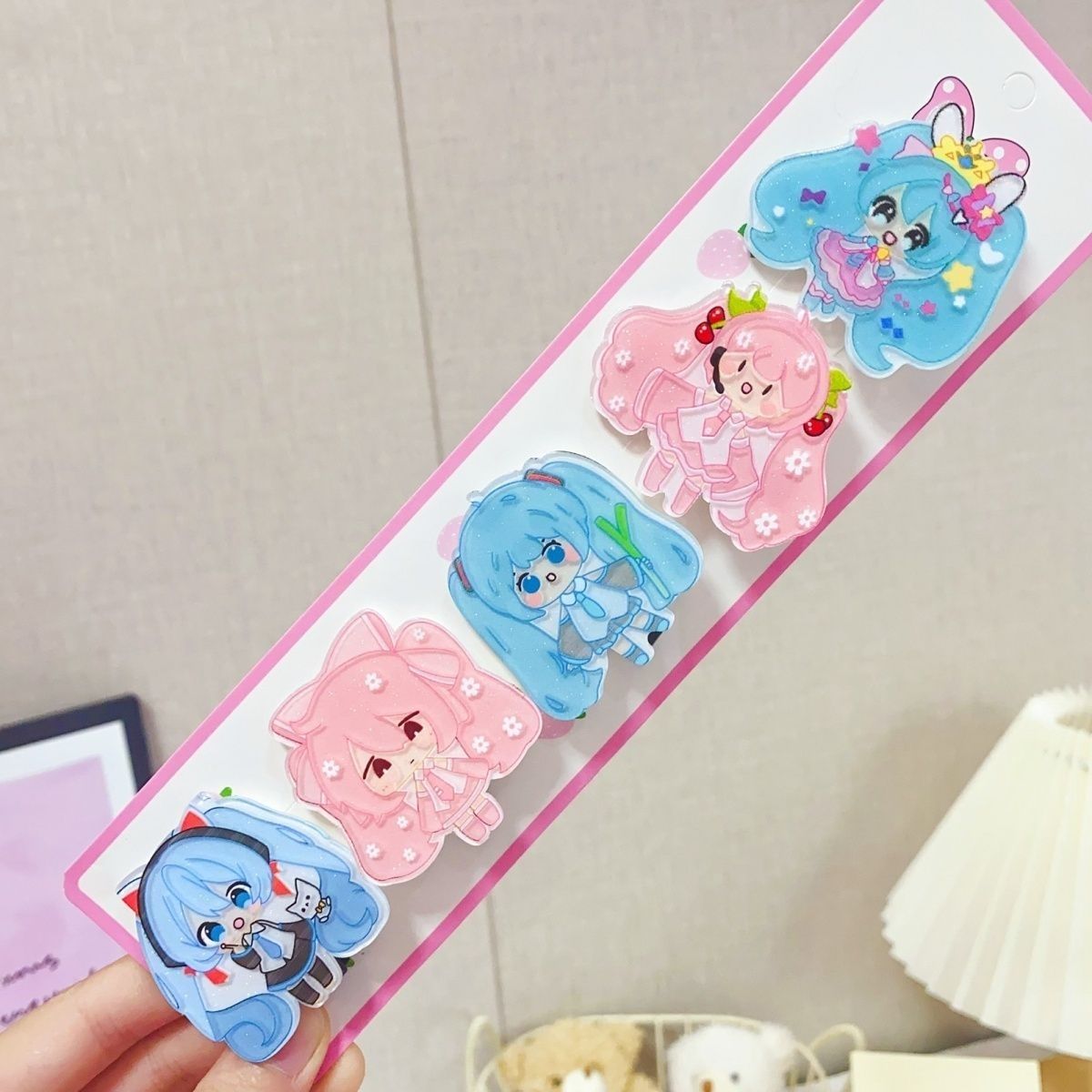 Hatsune Miku cartoon hair clip - Cosplay Floating Prop review and price
