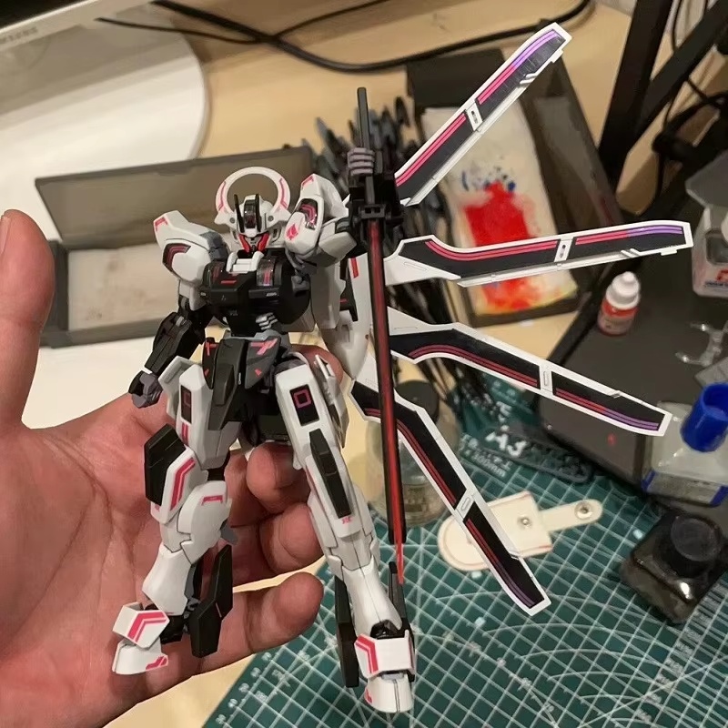 HG 1/144 Schwarzette The Witch - Bandai Gundam Rg review and price